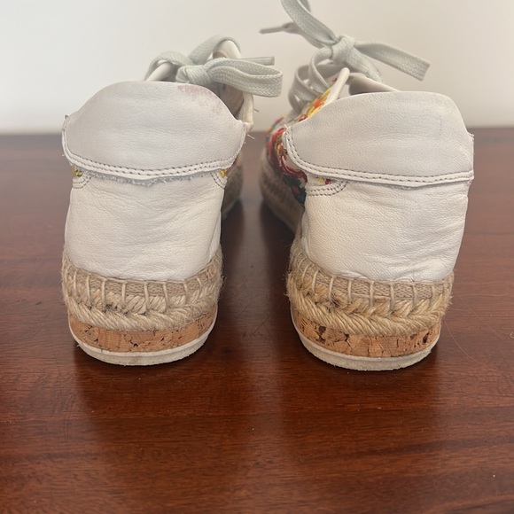 Carmen Saiz embroidered shoes - Picture 4 of 5